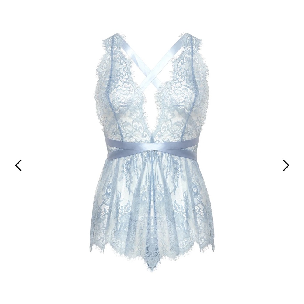 NWT, Oh La La Cheri BREA LACE ROMPER